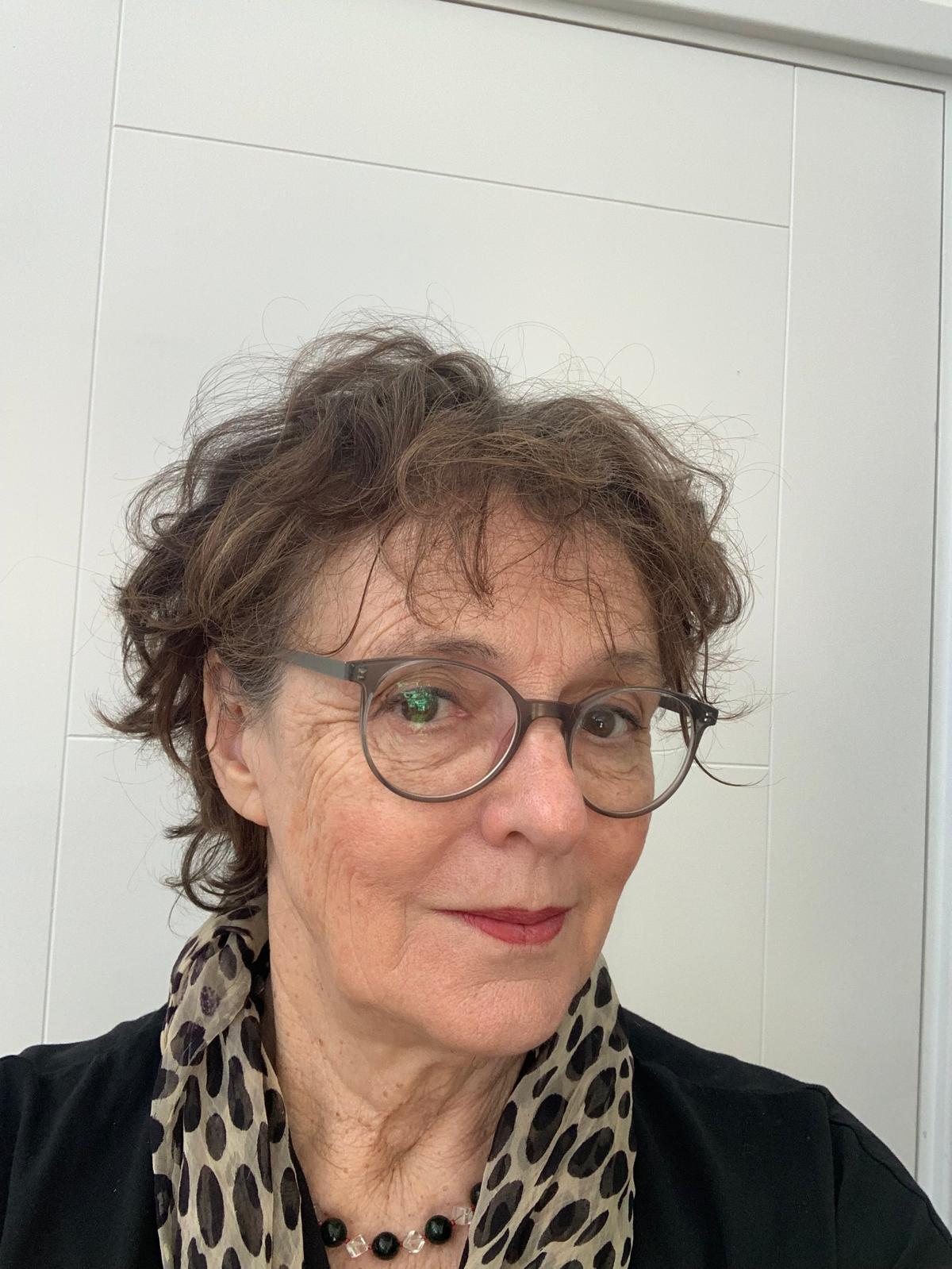 Joanna Lowry
